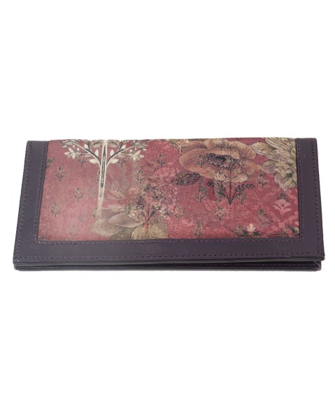 Silk Wallet - Big Beige Flowers