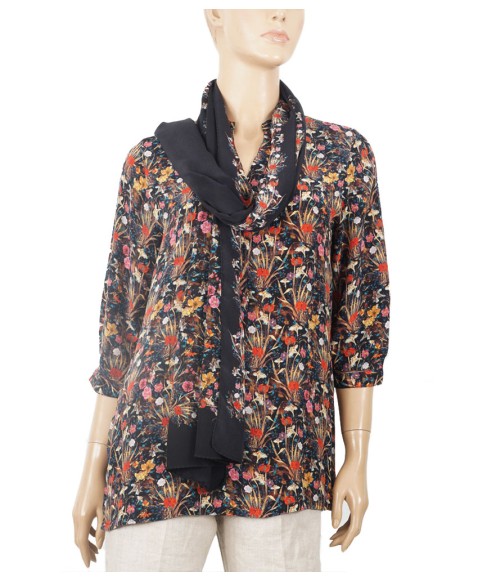 Short Silk Shirt - Tiny Red Flowers With Black Base