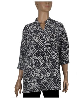 Short Silk Shirt - Black And White Abstract