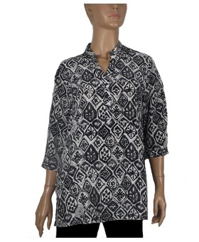 Short Silk Shirt - Black And White Abstract